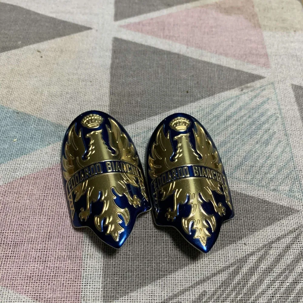 Hede4eb5770b548e7b47863699d4b37bbn