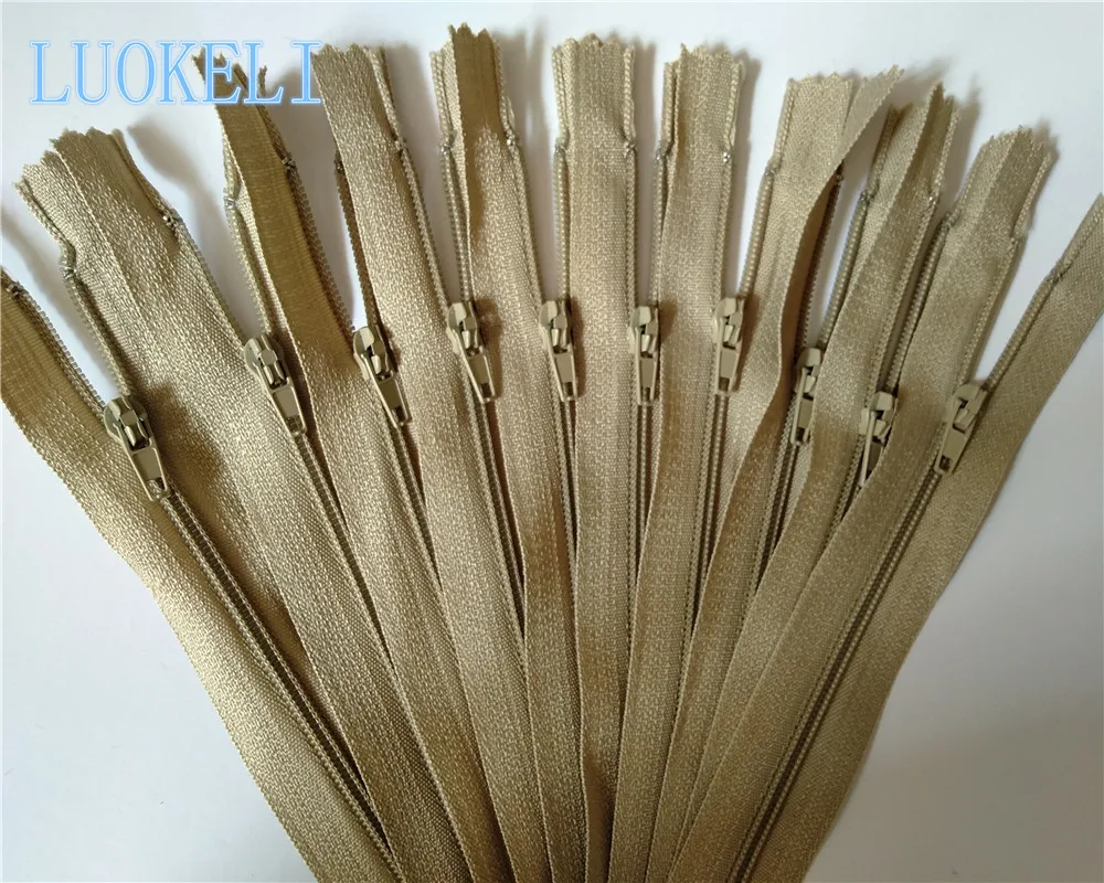 Khaki 30 шт 3#(12-24 дюйма) 30-60 см закрытые нейлоновые катушки молнии портной процесс шитья многоцветные опционально - Цвет: Khaki