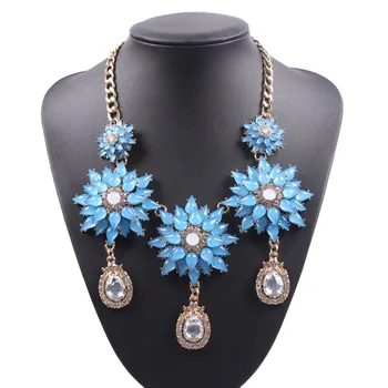 

Fashion Brand 2020 Hot Sale New Arrival Gold Color Plated Chain Crystal Pendant Flower Necklace for Female Jewelry for Women