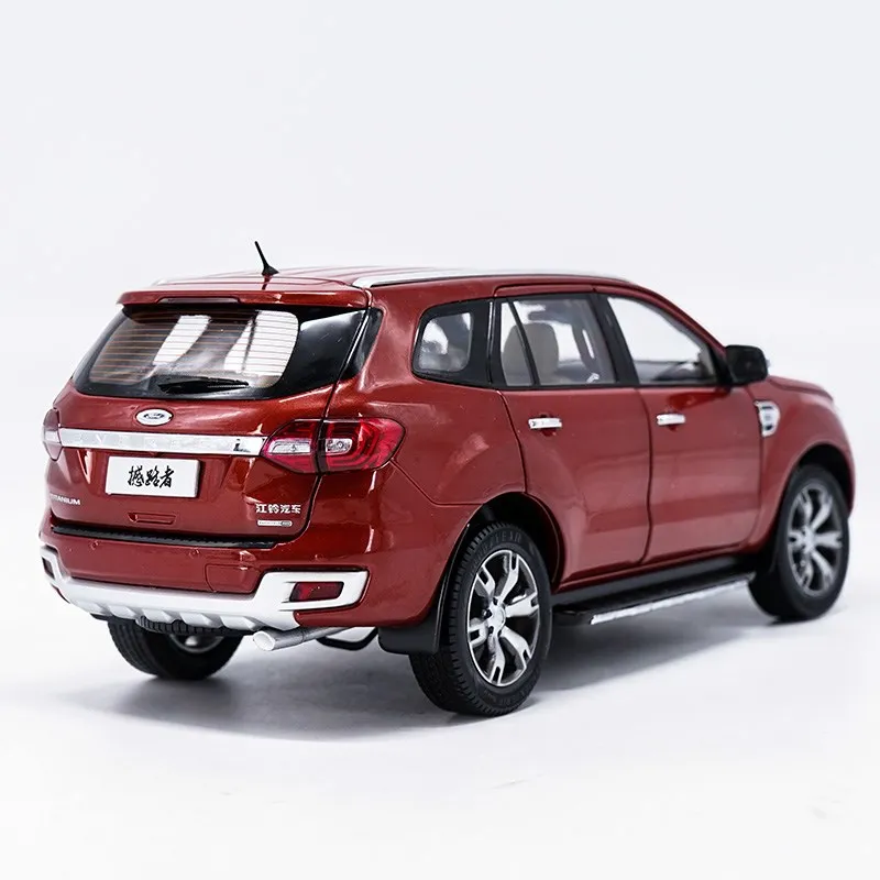 1:18 FORD U375 SUV литая модель автомобиля игрушки Металлическая Модель автомобиля оригинальная коробка