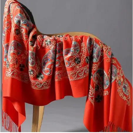 Вышитый цветок кашемировый шарф Пашмина женский зимний теплый тонкий шарф с кистями оверсайз шаль мода шаль шарфы - Цвет: orange red