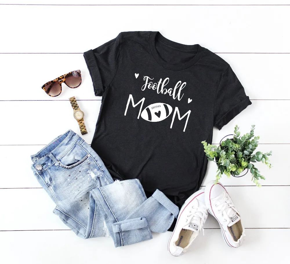football-mom-on-black