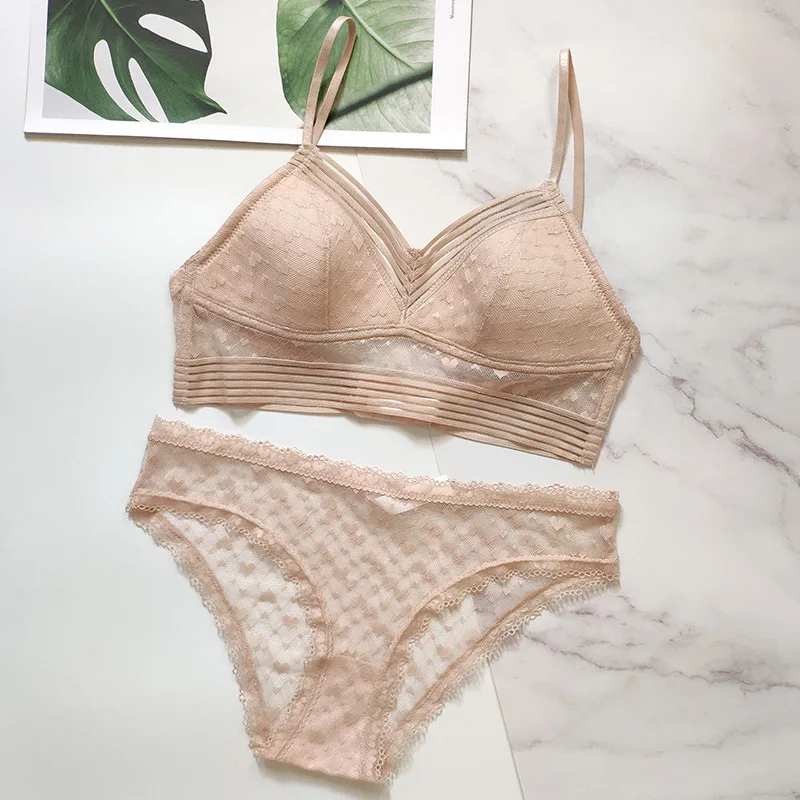 Goedkoop Wriufred Sexy Bh Set U Type Jurk Vakantie Onzichtbare Bralette Kant Ultra Dunne Lingerie Sets Comfortabele Randloze Slaap Dot bras