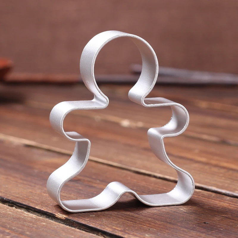 

8PCS Christmas Cookie Cutter Tools, Aluminium Alloy Gingerbread Men Shaped Holiday Biscuit Mold Kitchen cake Decorating Tools