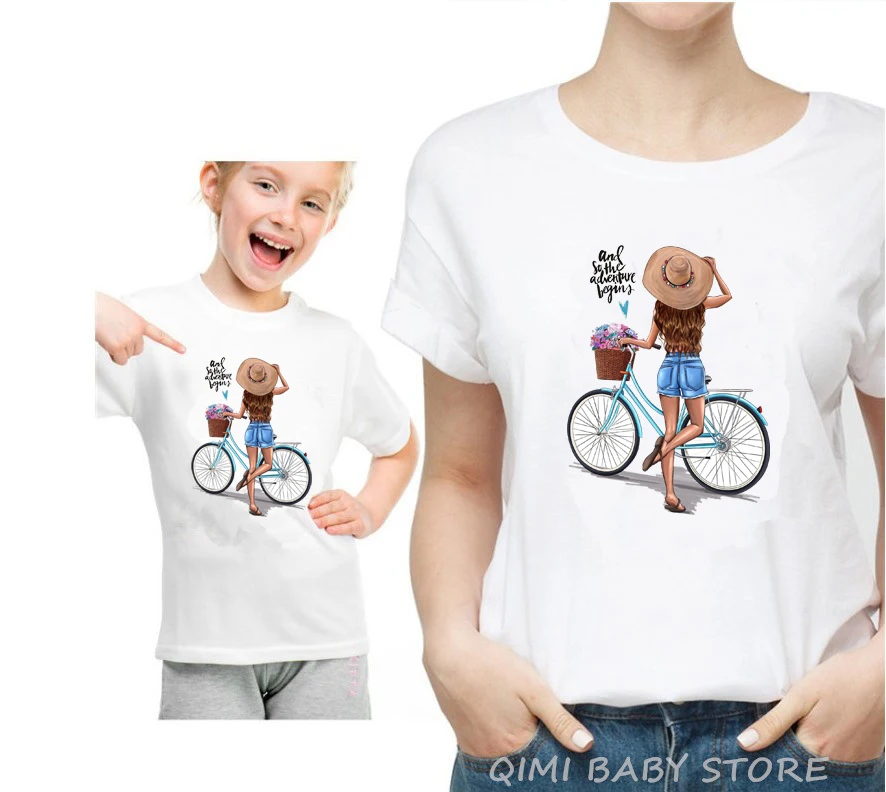 Семейная Мода; футболка принцессы с принтом для женщин и детей; Милые Семейные комплекты; одежда для мамы и дочки; футболка - Цвет: A16-White