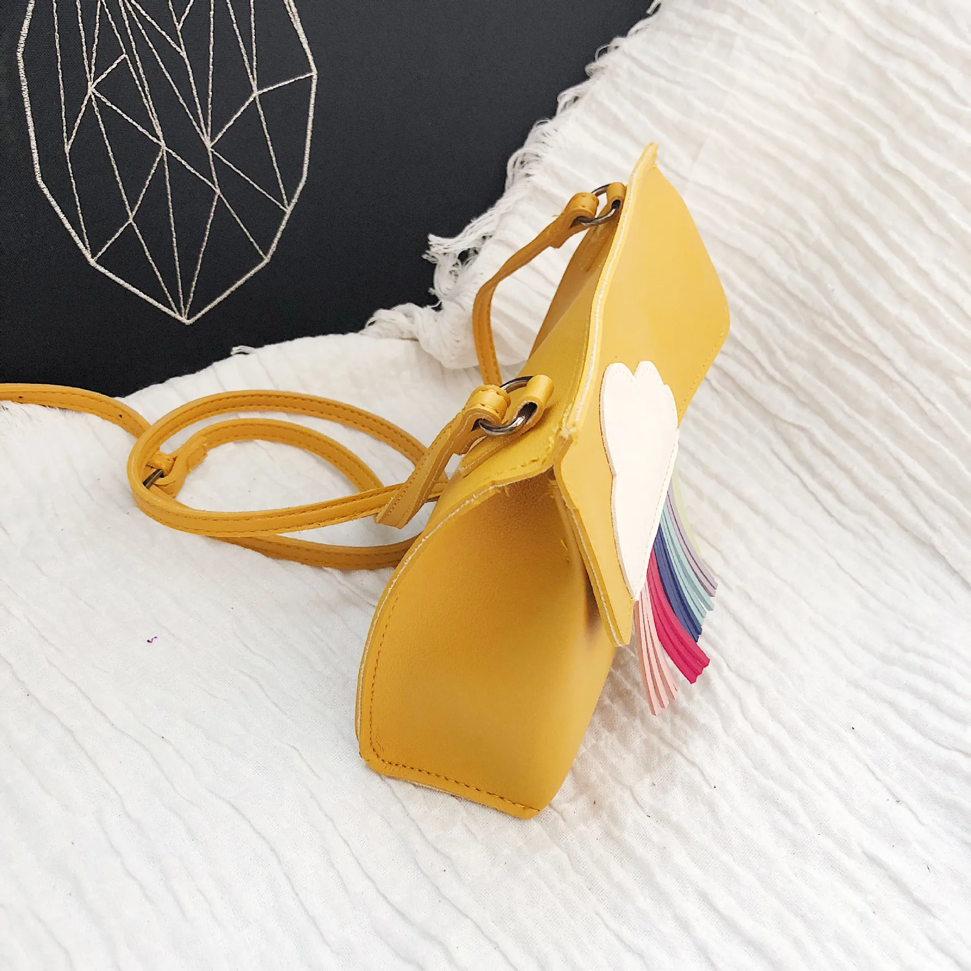 

2018 New Style Fashion Korean-style Cute Baiyun Tassels Square Sling Bag Shoulder Diagonal WOMEN'S Bag Mobile Phone Bag