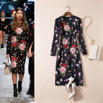 

European Grand Prix 17 Spring and Summer Women's zou xiu kuan Crew Neck Long Sleeves Heavy Rose Embroidered Patch Tide
