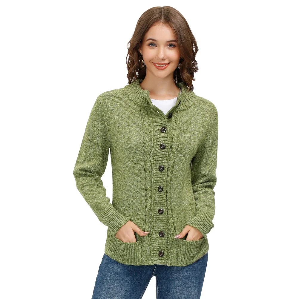 Женский вязаный свитер на пуговицах с длинным рукавом |