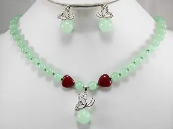 

Beautiful jewelry green jade necklace butterfly pendant earrings set