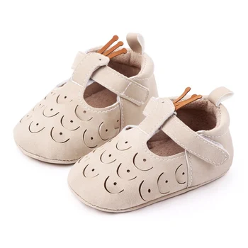 

Newborn Baby Girls Cotton Cloth Shoes Autumn Cute Solid Color Peacock Hollow Design Anti-Slip Soft Soled Princess Shoes I