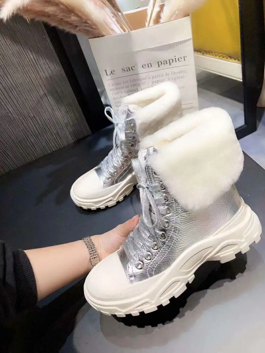 Winter New Wool Vulcanized Women's Boots Genuine Leather Platform Lace Casual Short Boots Fashion Comfortable Warm Cotton Shoes