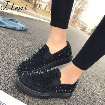 

Tleni 2018 Brand New Spring and Autumn Women Sneakers Rivet Slip-on Flat zapatillas mujer running Shoes Black Red White ZK-46