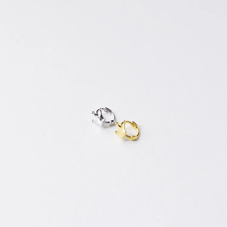 Серьги из стерлингового серебра 925 пробы, модные мини-корона, кольцо для ушей, Пряжка для ушей, маленькие милые трендовые серьги для девушек, серебряные ювелирные изделия для ушей