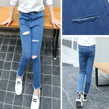 Детская одежда; сезон осень; стиль; брюки для больших девочек; осенняя одежда в Корейском стиле; детская одежда с дырками; ковбойские базовые брюки