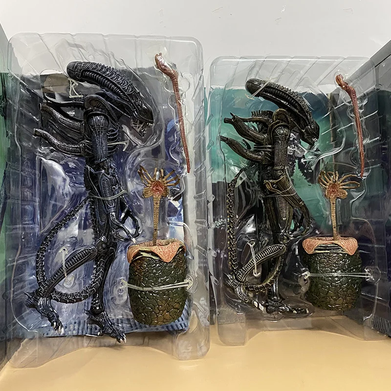 Big Chap Figure Alien Ultimate Edition Includes Egg Chestburster