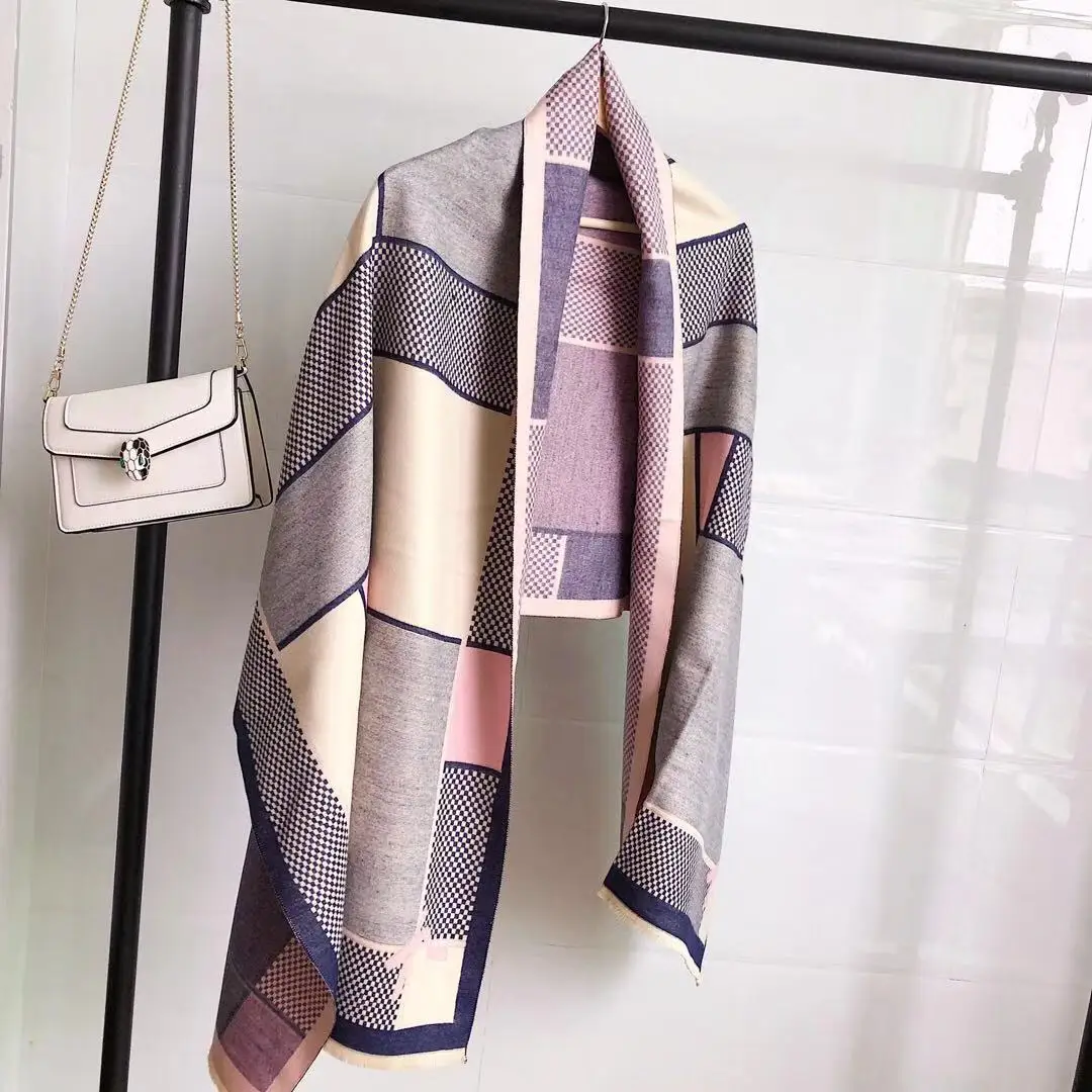 Fall and Winter New Coloured Chequered Cashmere Jacquard Scarf Female Holiday Travel Shawl Pull Towel Scarf 68131