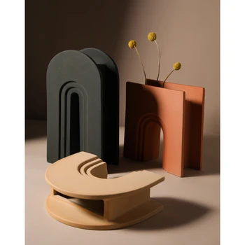 

Nordic Morandi Ceramic vase Creative U-shaped arch geometric vases Dried Flowers Home Office Table Decorations Crafts