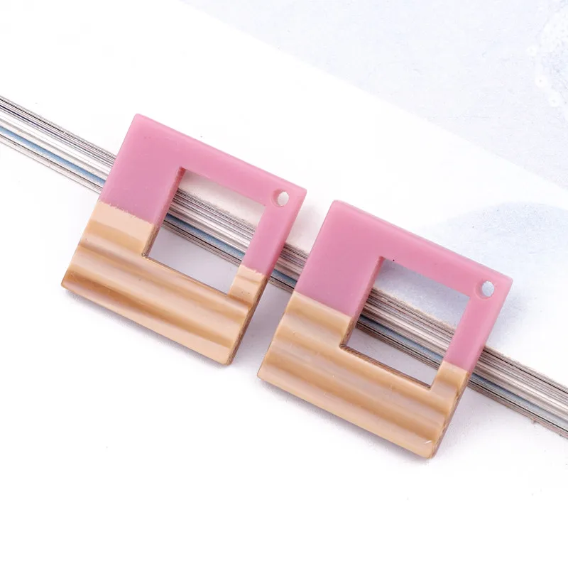 pink fense 3 шт Ретро полые Квадратные Серьги Смола Подвески Сделай Сам имитация дерева подвесное ожерелье брелок ювелирный аксессуар ручной работы шармики для слаймов подвески для рукоделия - Окраска металла: pink fense
