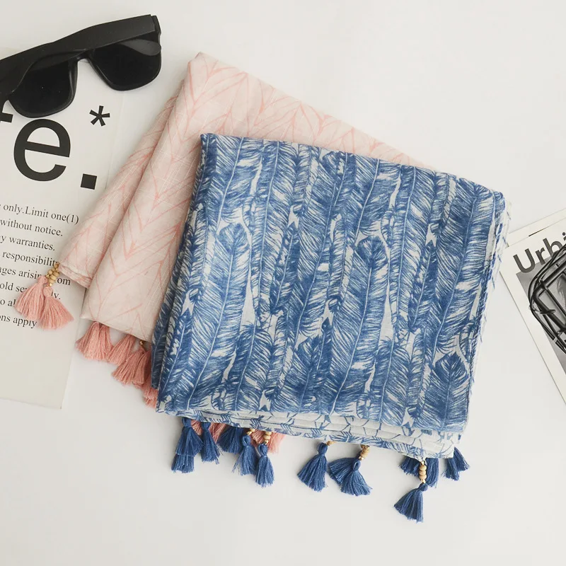 

feather printed cotton linen scarf hand-made wood beads tassan decorative silk scarf sunscreen shawl beach towel female