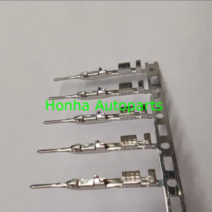 

Original 8100-4027 terminals use for HE series 0.64mm related connectors for Sumitomo