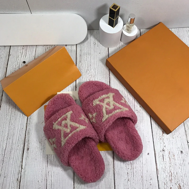 Luxury brand designer 2021 autumn and winter new cotton shoes high quality customized famous brand women's wool shoes indoor