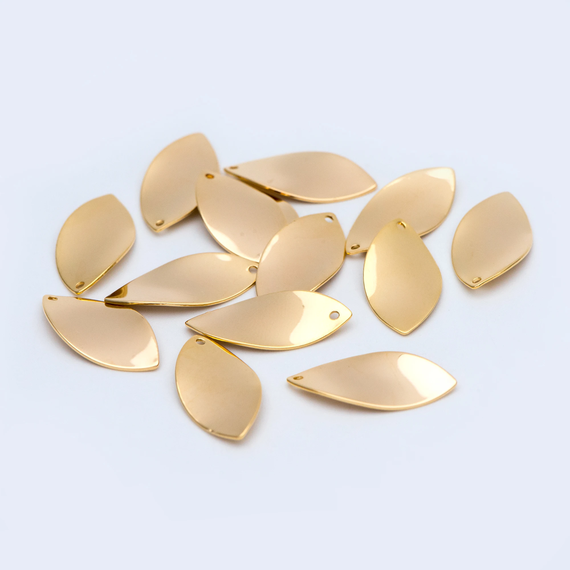 

10pcs Gold Plated Brass Leaf Charms, Twist Oval Pendants 23x11mm, For Jewelry DIY Findings Accessories (GB-981-1)