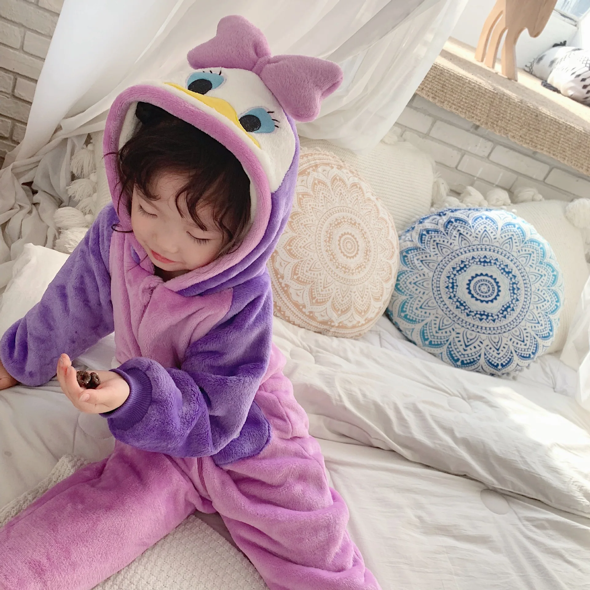 Tonytaobaby/Новинка зимы; фланелевый детский спальный мешок с капюшоном для мальчиков и девочек; теплый внутренний спальный мешок