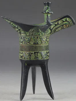 

Chinese Old bronze Handwork Embossment Wine Cup free SHIPPING