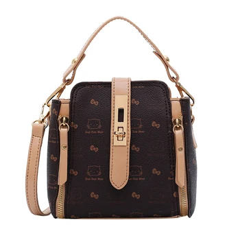 

High Female Quanlity Crossbybody Bag 2019 New Winter Portable Bucket New Texture Foreign Style Wild Messenger Bag