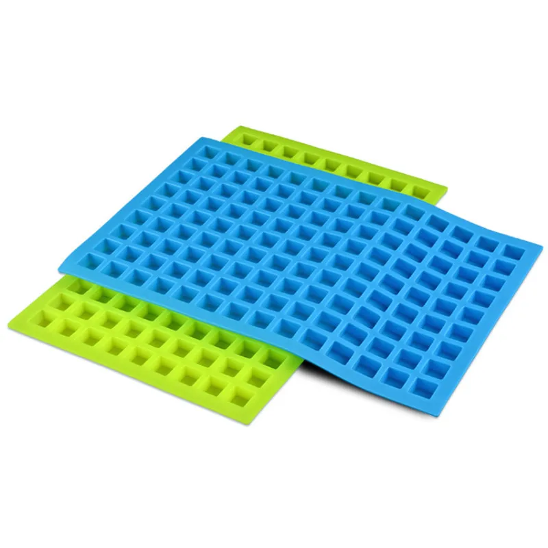 SM04203