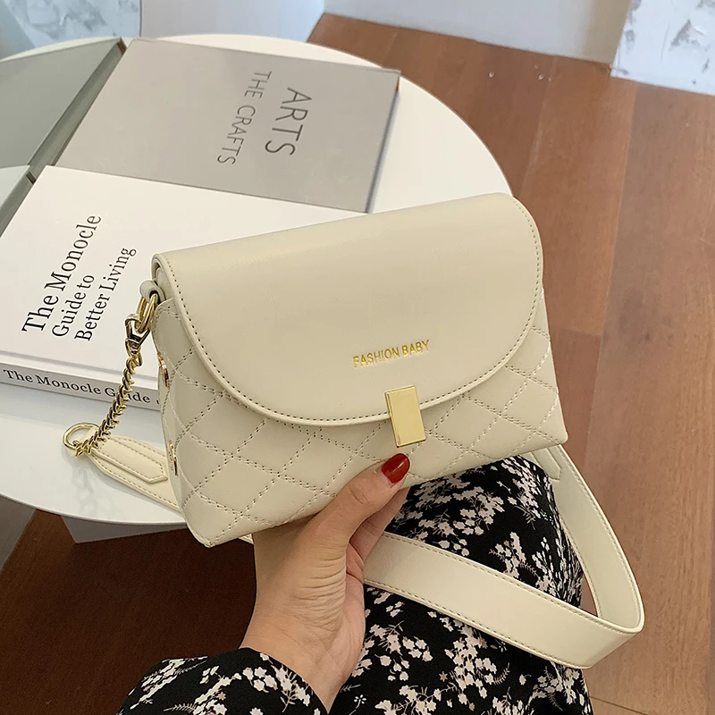 

Simple and Practical Bags Simple and Fashionable Messenger Bags Embroidery Thread Small Square Bags 2020 New Chain Shoulder Bags