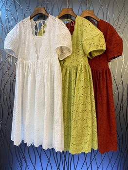 

2020 Spring and Summer New Women's Lined Decorative Deep V-neck Slingback Water-Soluble Embroidery Cutout Dress 607