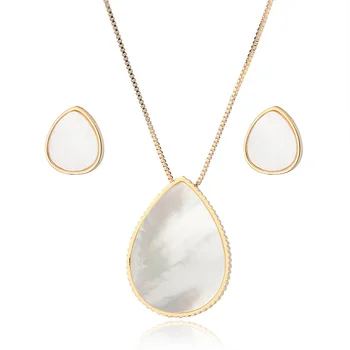 

Big Water Drop Natural Pearl Sea Shell Jewelry Sets oval Pendant Necklace Stud Earrings Gold Color Chain women wedding bridalSet