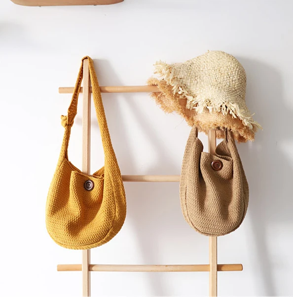 

2021 ladies one-shoulder messenger bag casual summer beach straw bag travel wallet retro knitted large-capacity handbag knitting