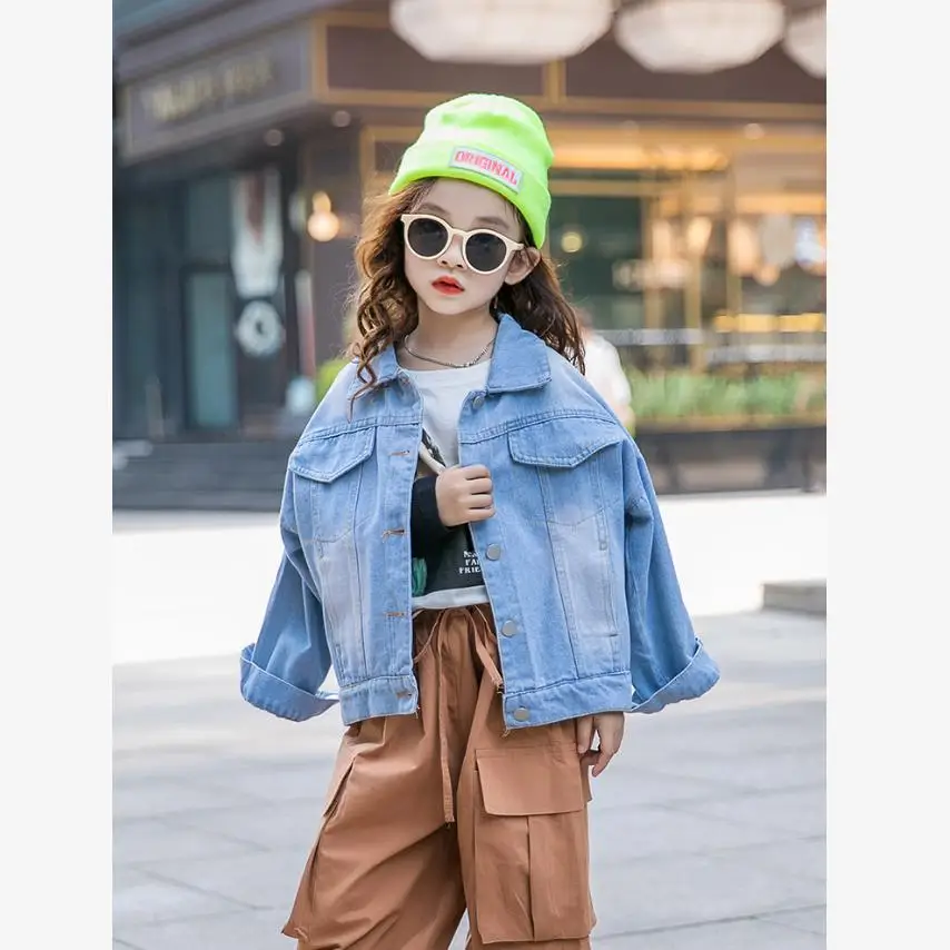 

Children's BF Denim Jacket Fashion Harajuku Back Letter Designs Loose Jean Coat Jacket Modis Kids Clothes Outerwear Y1863