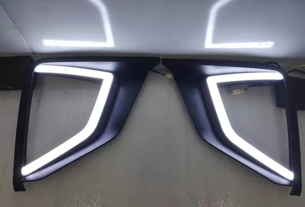 Светодиодный светильник дневного света для Mitsubishi Xpander 20117 ABS 12V DRL противотуманная фара с желтым поворотным сигналом
