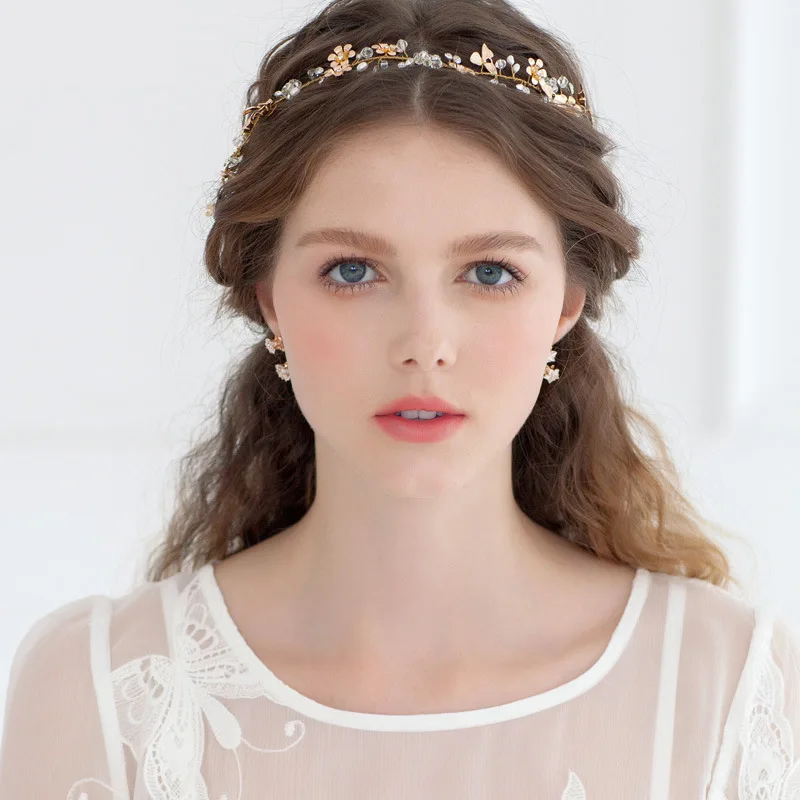

Flowers, Golden Wedding Headdress Original Bride Hair vine Handmade Ornaments