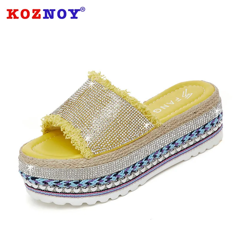 

Fujin Cool Drag 2020 Summer Water Drill Grass Hair Side Increase Drag Beach Shoes Lazy Fashion Thick Bottom Slippers Woman