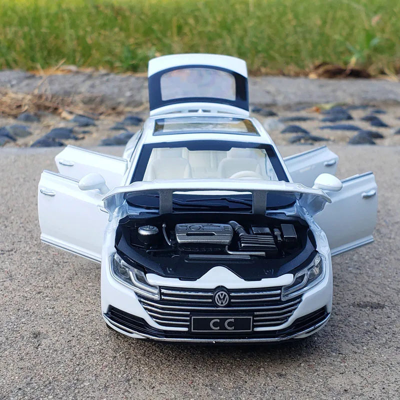 1:32 Volkswagen CC спортивный автомобиль литье под давлением Коллекция игрушек оттягивание имитация звука музыкальная с подсветкой модель транспортных средств металлическая игрушка купе