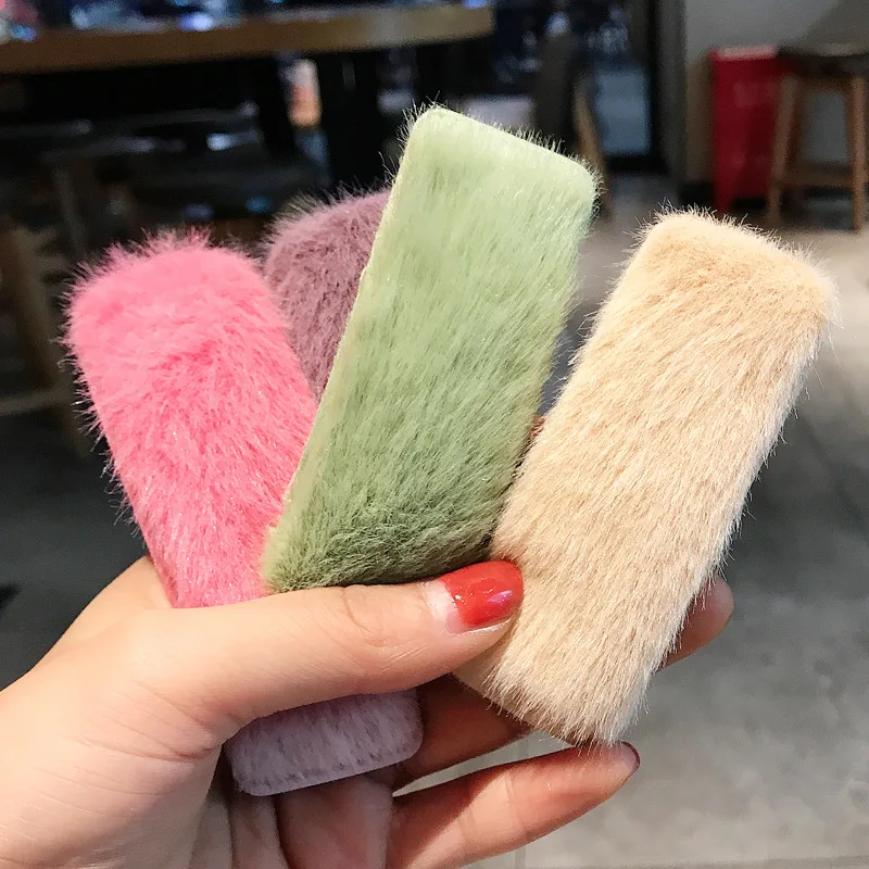 

1Pcs Autumn Winter Faux Fur Waterdrop Square Hair Clips Plush Hairpins Soft Hair Accessories Solid Color Barrettes Bangs Clips