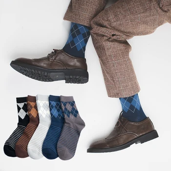 

Business Casual Rhomboids Striped Cotton Crew Socks Men Western Long Men Socks Fashion Design Colorful Happy Dress Black Socks