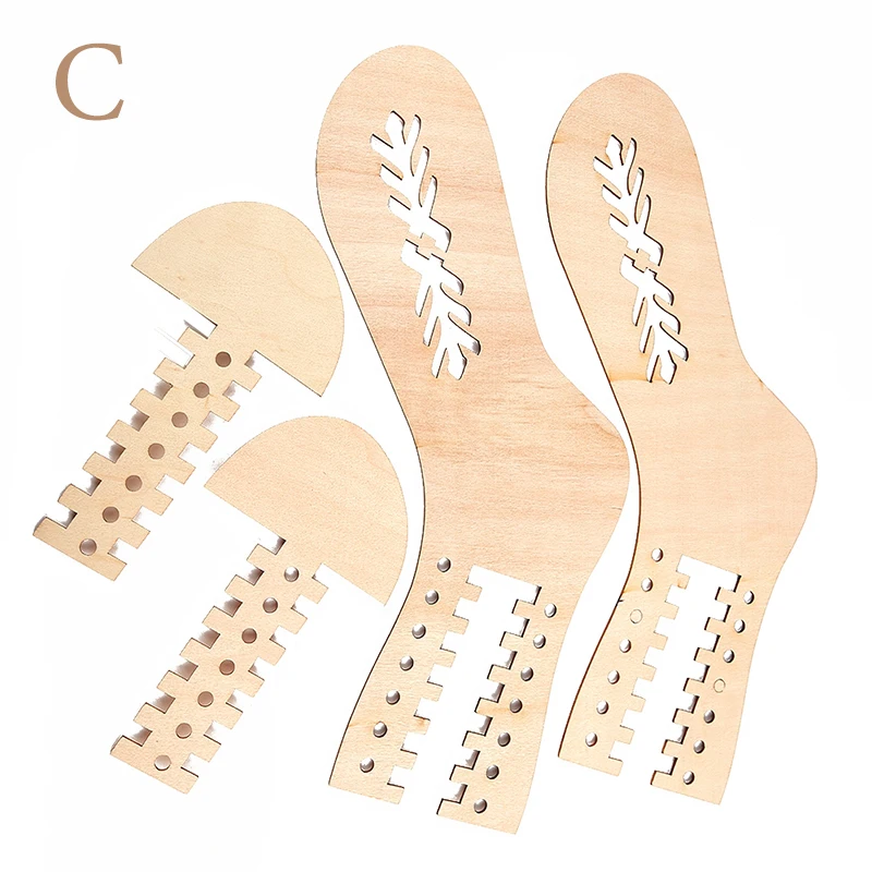 2 Pcs Wooden Sock Blocker Stretchers Stocking Display Handmade Hand Knitting Mold Tool Weave Yarn Handicrafts Gift For Knitters 