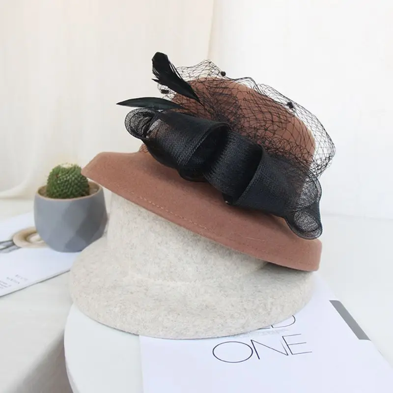 

Ladies Women 1920s Vintage Church Cloche Hat Fascinator Feather Mesh Veil Bowknot Tea Party Wedding Winter Faux Felt Bucket Cap