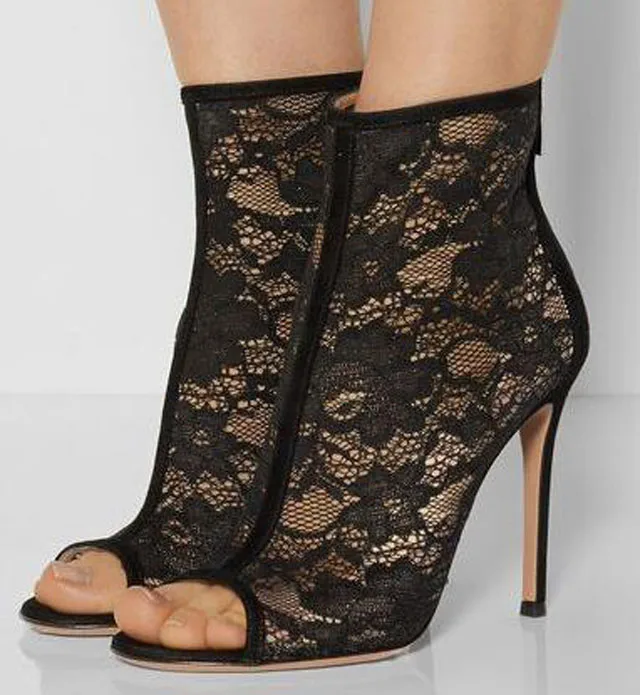 

Elegant Embroidered Women Lace Flowers Booties Super Thin High heel Shoes Ankle High Zipper peep toe Feminine Short Boots