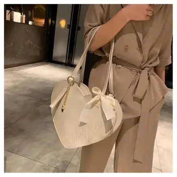 

Peach Heart-Shaped Big Women Bag 2020 New Personality Single Shoulder Korean Wild Girl Fashion Style Messenger Female Solid Bag