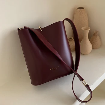 

Simple Vintage PU Leather Women's Bucket Bag Fashion Wide Strap Shoulder Messenger Bag Female 2019 New Casual Big Tote Bag Bolso