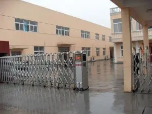 Очень большой тряпичный ребенок свадебное платье Детская одежда принцессы большого размера, платья, украшенные сердечком Детский жакет из денима для девочки; ко Дню Святого Валентина игровой домик Чжэн глова Барби