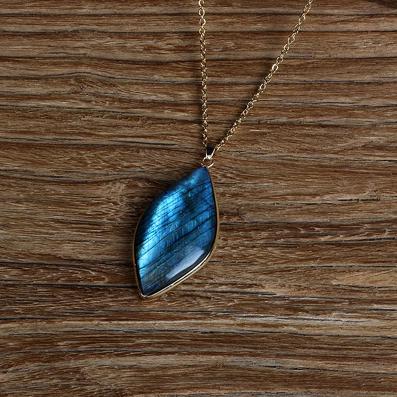 Natural Labradorite Necklace Irregular Shape Unique Natural Pendant Energy Necklace Jewelry Stone Crafts Gifts For Men And Women - Image 4