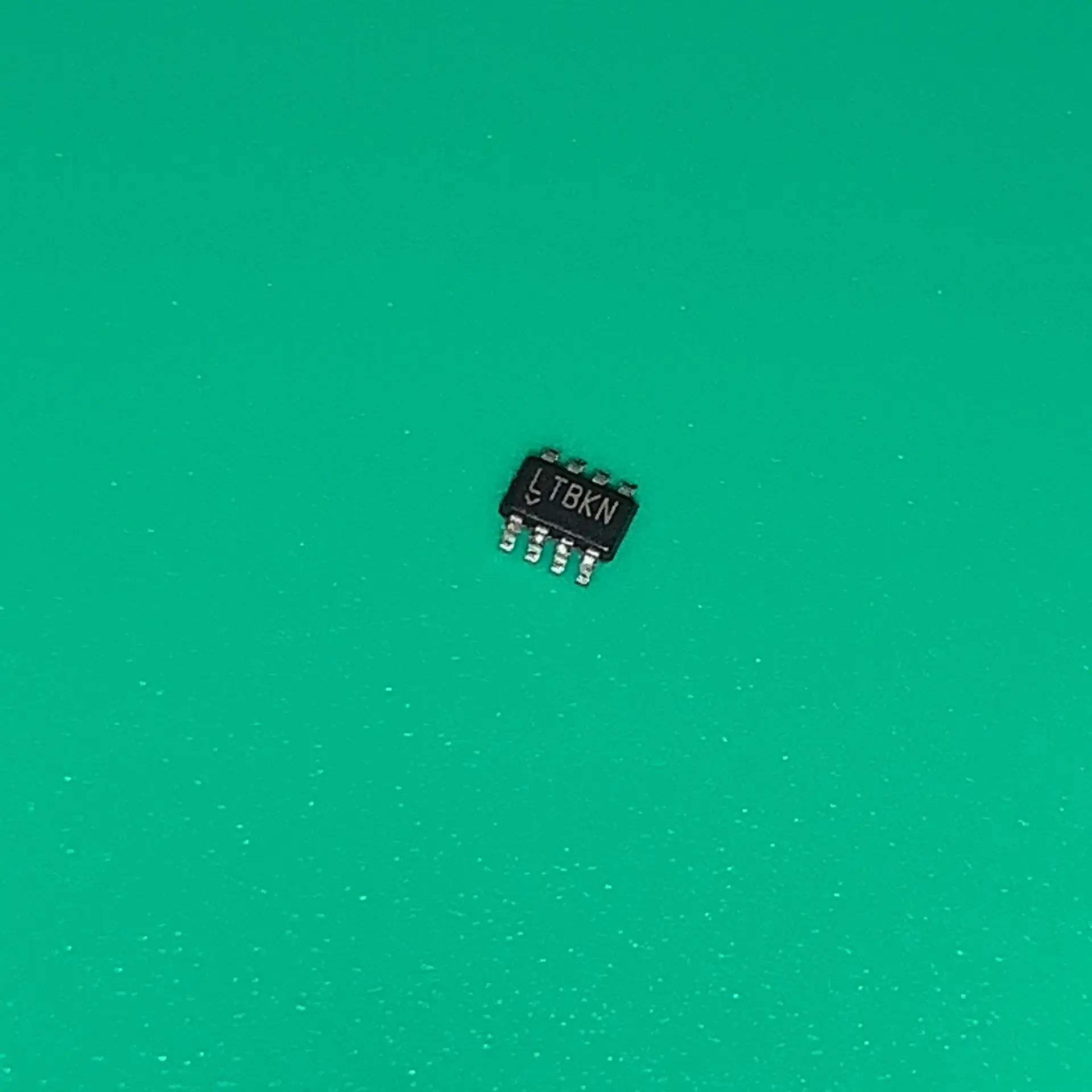 3 шт./лот LTC2950ITS8-1 SOT23-8 LTBKN LTC2950 ITS8-1 IC PB вкл/выкл контроллер TSOT23 # PBF TRPBF | Обустройство