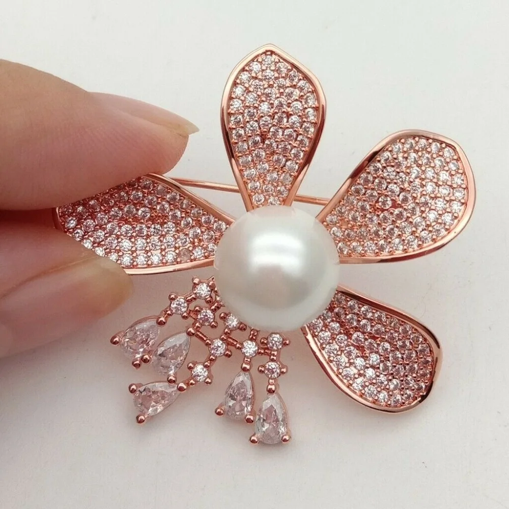 Rose Gold Белая Морская раковина жемчуг CZ паве цветок брошь кулон - Окраска металла: Rose Gold